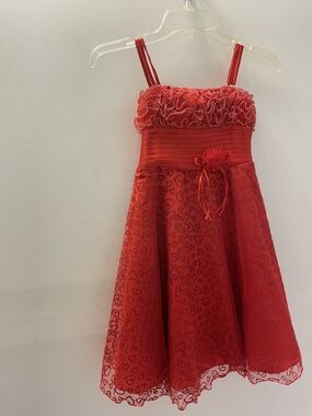 Girls Red Ruffle Bodice Party Dress Size 6/7